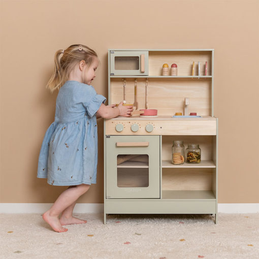 Little Dutch Kuchynka mint s mikrovlnkou 3